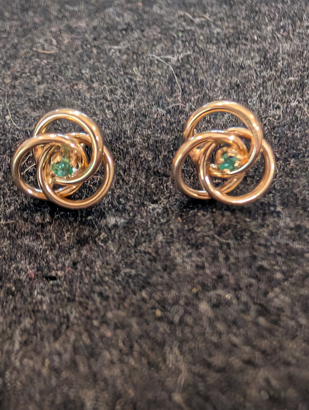 Emerald and 14k Gold Knot Stud Earrings - Vintage EUC